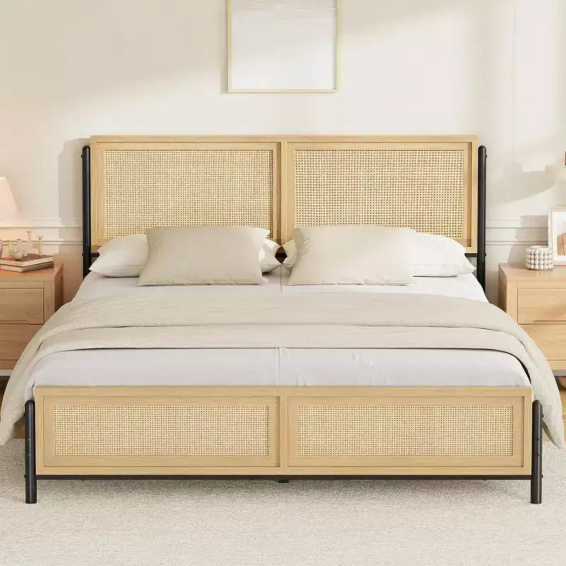 Struttura letto a piattaforma in rattan color legno con testiera e pediera – Matrimoniale/Queen, 2 persone