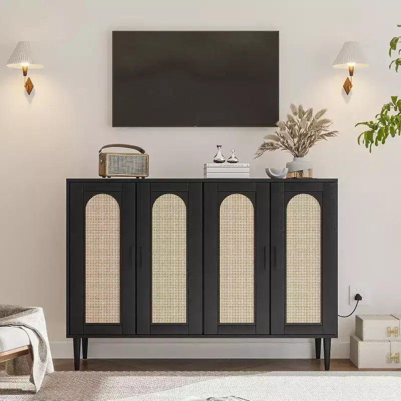 Credenza a 4 ante in rattan naturale con ripiani regolabili, montaggio da parte di un singolo utente